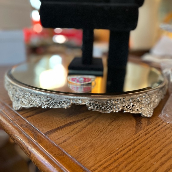 Vintage Enamel Inlay and Floral Abalone Motif Signed Taxco Mexico Bracelet - Picture 3 of 7